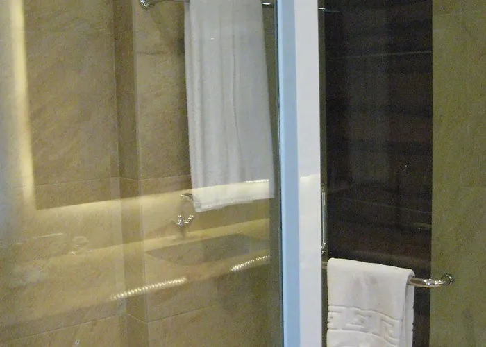 Chateau By The Sea Hotel Lapu-Lapu City
