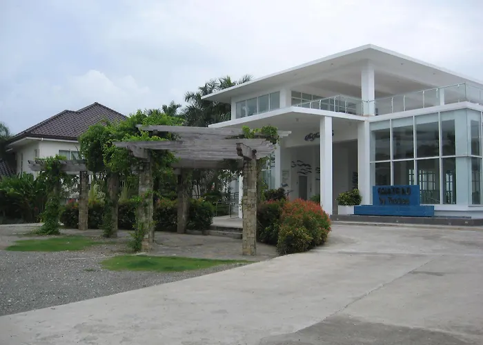 Chateau By The Sea Hotel Lapu-Lapu City
