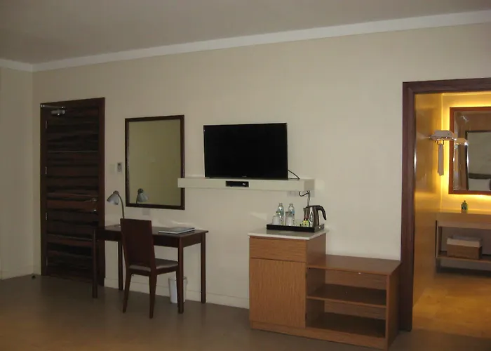 Chateau By The Sea Hotel Lapu-Lapu City