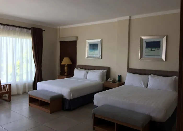 Chateau By The Sea 4*