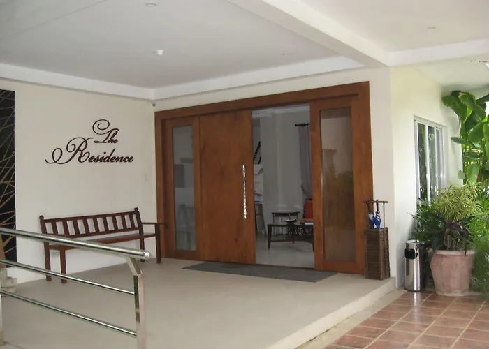 Hotel Chateau By The Sea Lapu-Lapu City